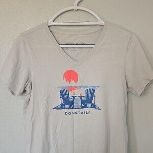 Life Is Good | Gray "Docktails" V Neck Tee Size Small